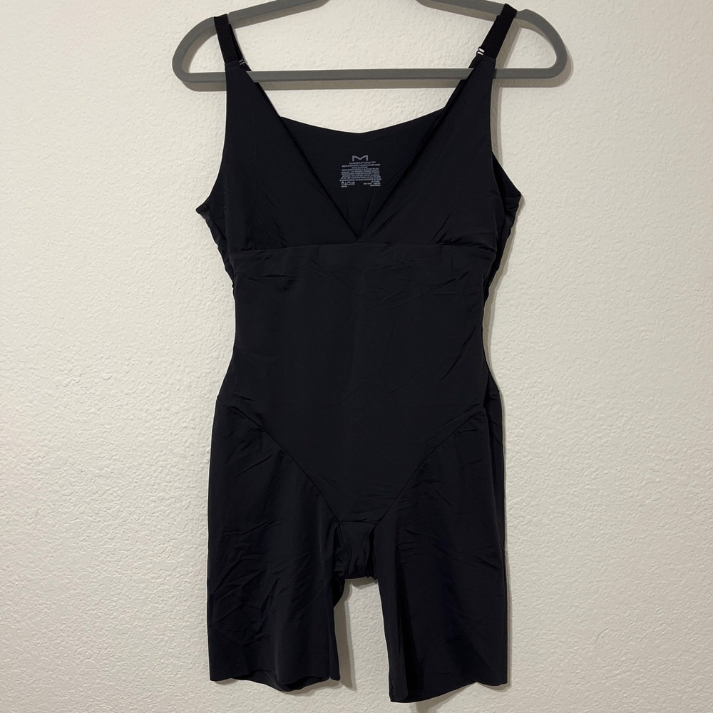 Maidenform Black Shapewear Bodysuit Romper XL Seamless‎ Tummy Control Slim